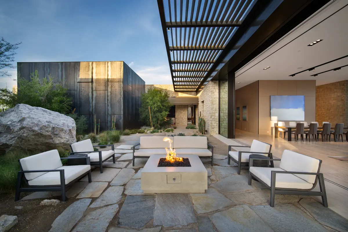 Las Vegas general contractor luxury custom home build The Fort